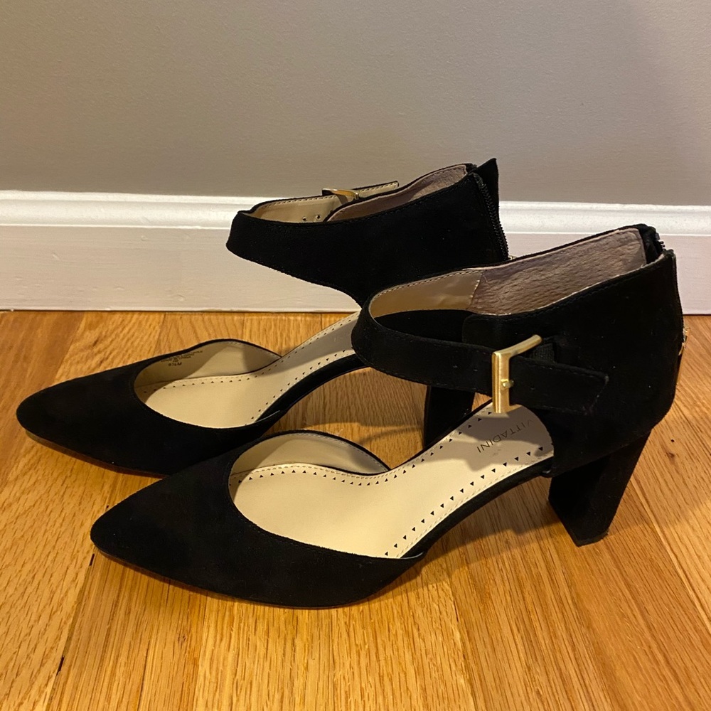 Adrienne Vittadini Ankle Strap Pumps 9.5